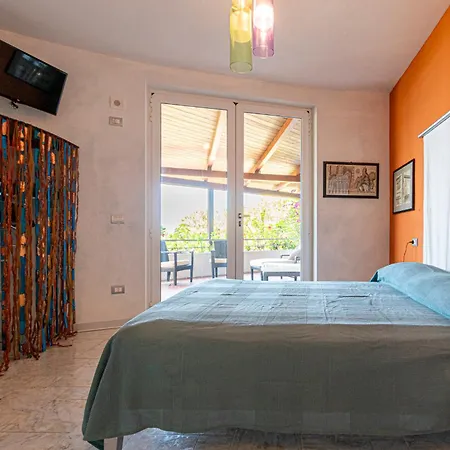 Ritter Apartment